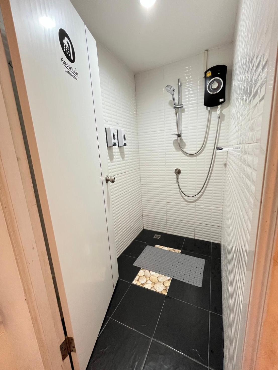 קו סאמט The Cocoon Hostel מראה חיצוני תמונה